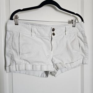 Express Women's White Cargo Shorts Sz 10